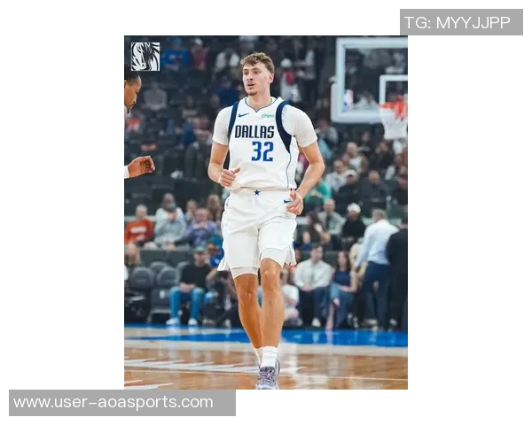 弗拉格三度刷新詹姆斯纪录成NBA历史最年轻球员展现非凡风采 弗拉格三度刷新詹姆斯纪录成NBA历史最年轻球员展现非凡风采