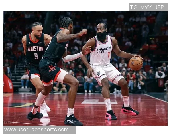 哈登谈绝平失误感慨瞬间决策重要性渴望连续三分追平比分